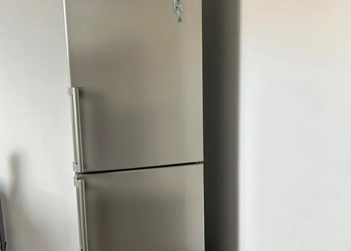 Appartement Bobrzanska - 4 Bedrooms Sypialnie Świdnica