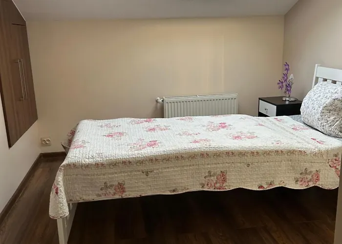 Bobrzanska - 4 Bedrooms Sypialnie Appartement Świdnica